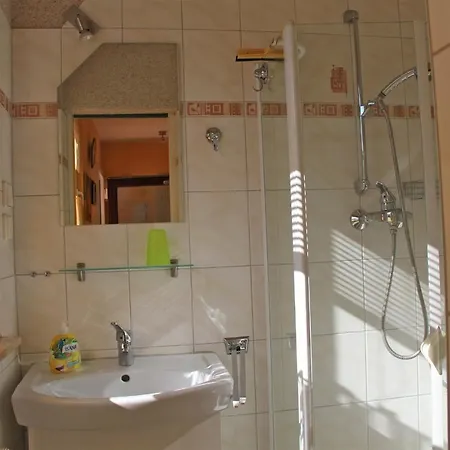 Ferienhaus Waren 8021 Waren (Mueritz)